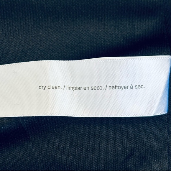 Eloquii Slim Tuxedo Blazer Shawl Collar Black Velvet Pockets 16 NEW - Picture 12 of 12